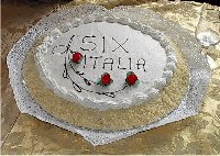 Six Italia Cake